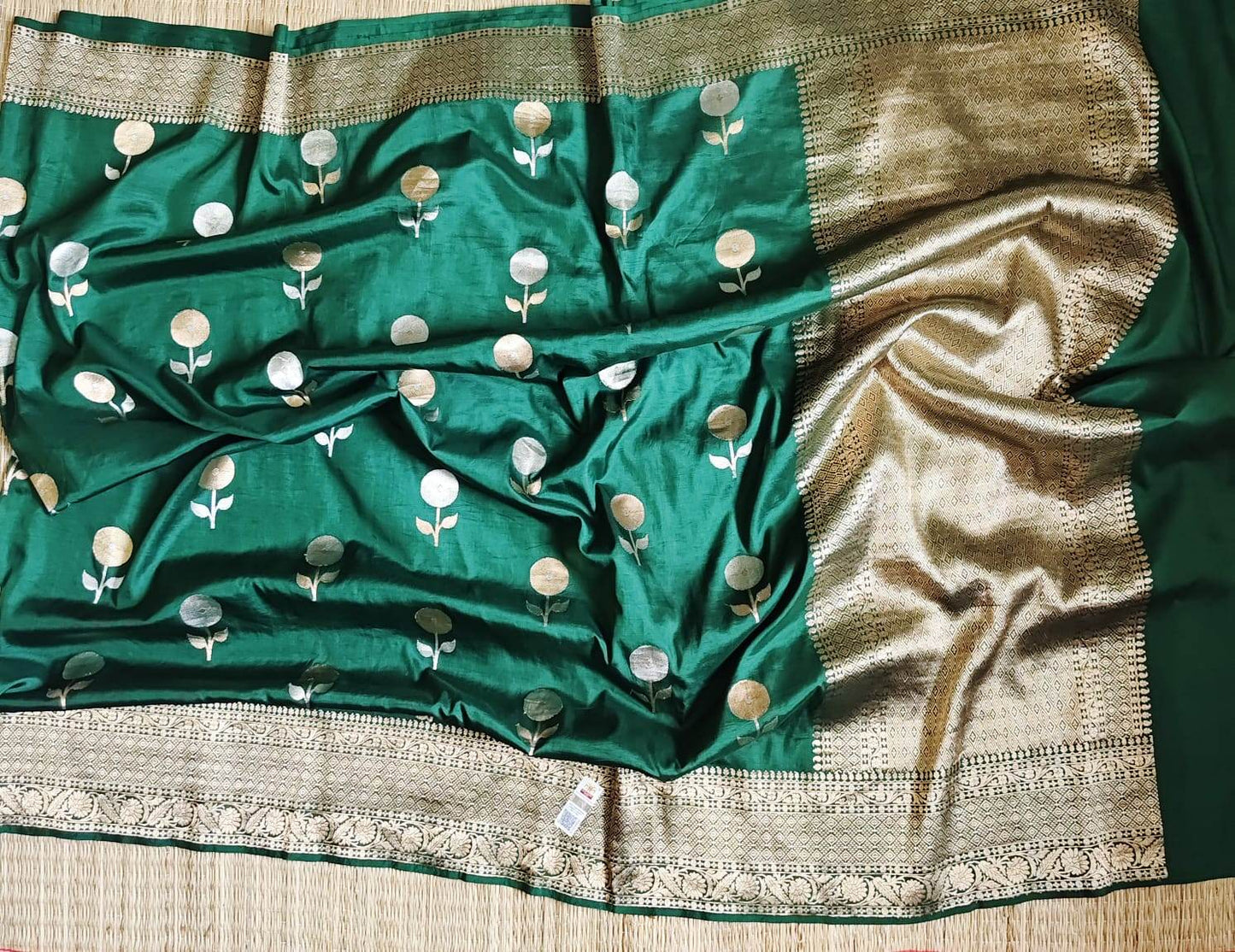 Raw Mango Pure Silk (Green) - Golden Nivah