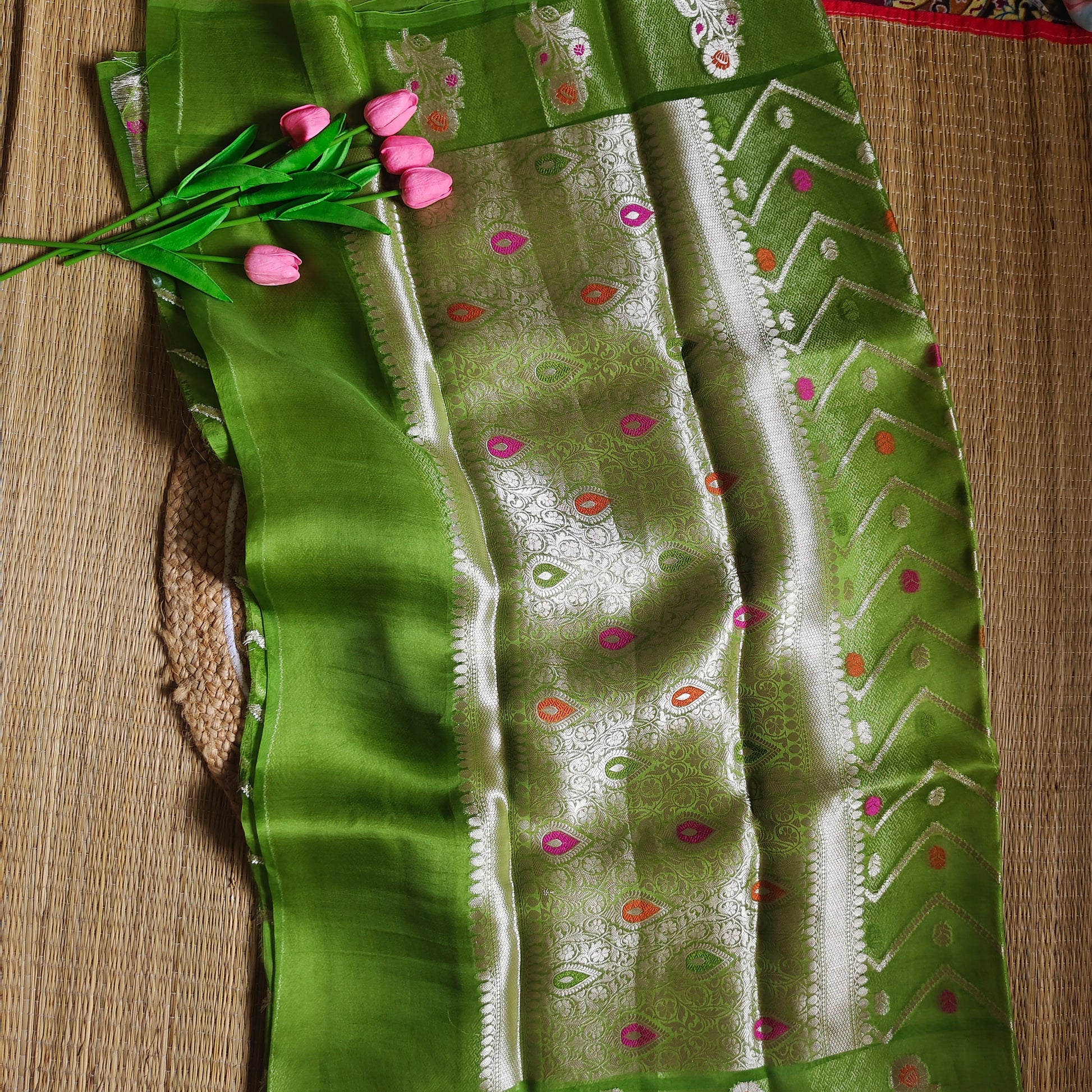 Organza Booti | Meenakari | Olive Green - Golden Nivah