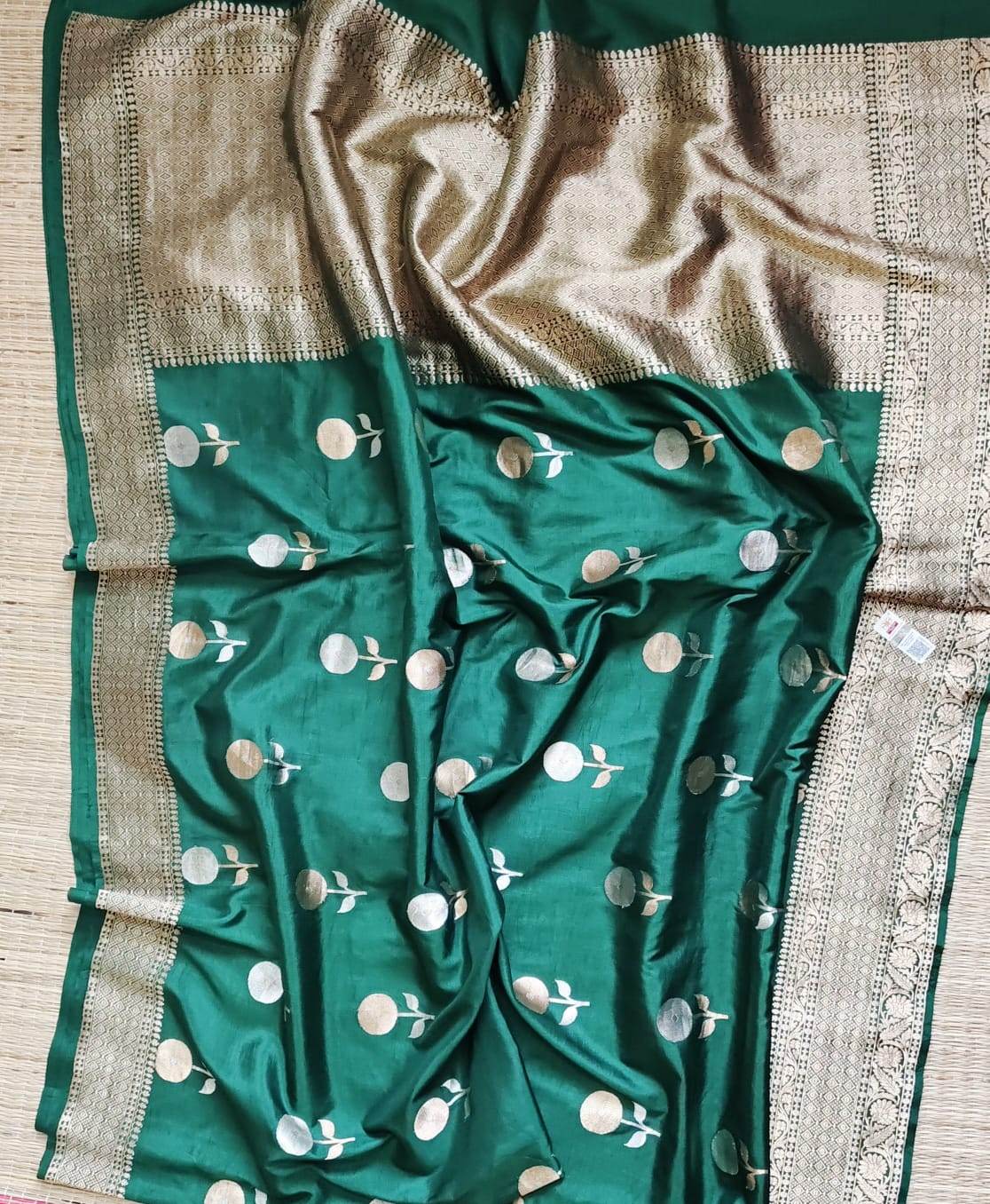 Raw Mango Pure Silk (Green) - Golden Nivah